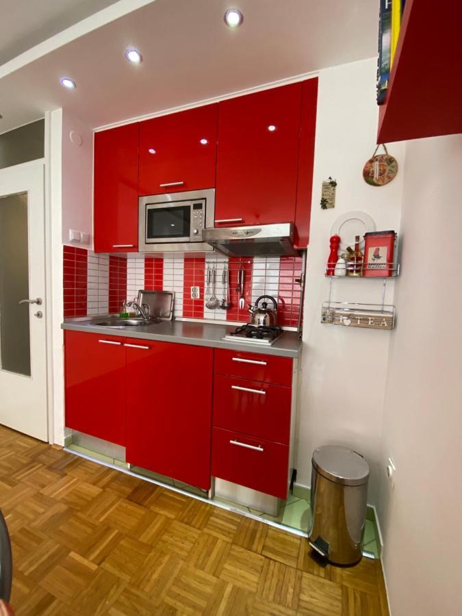 Sase Apartment *